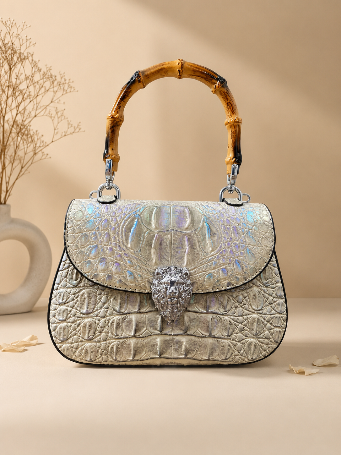 Regal Roar Bag